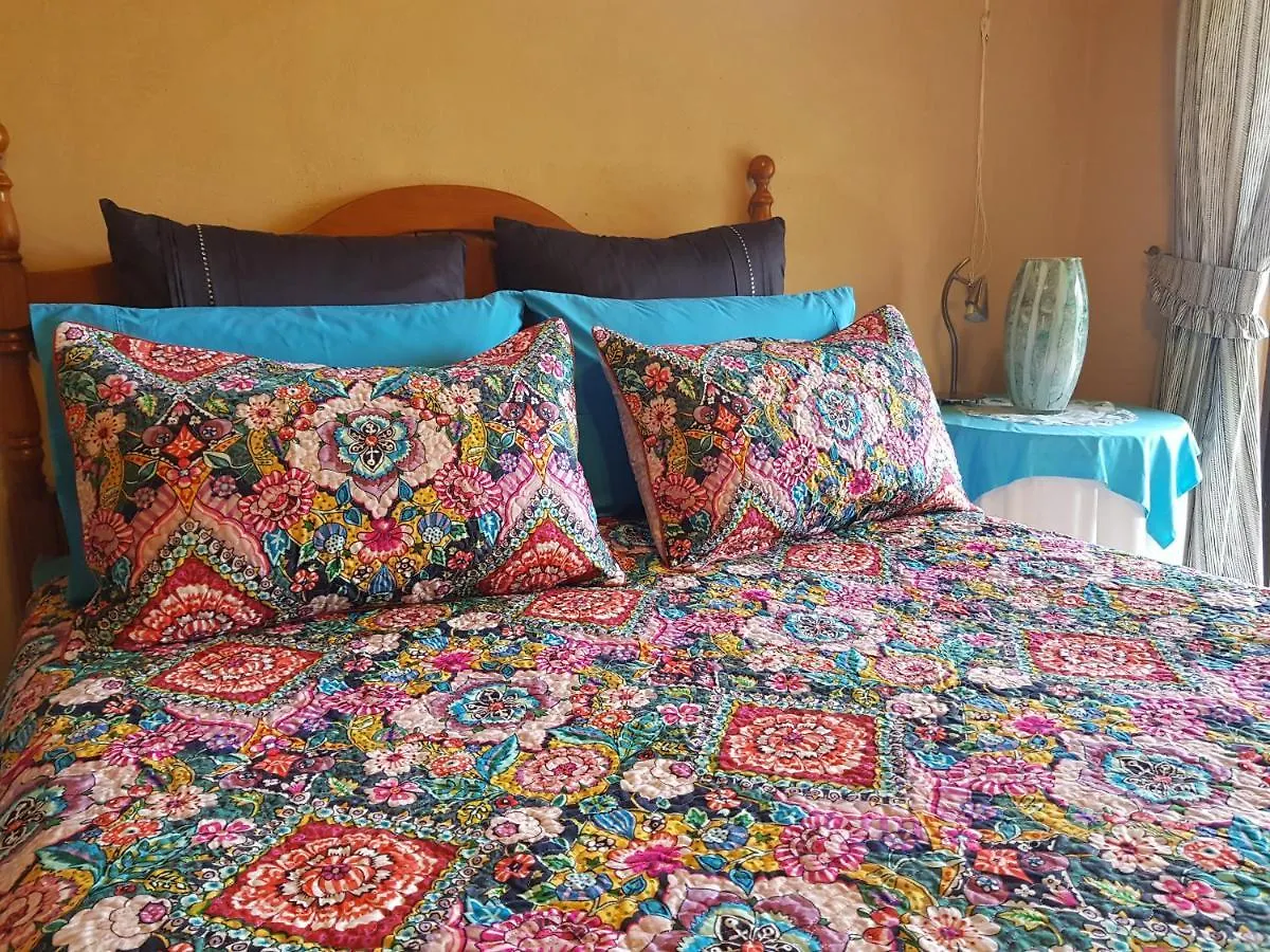 Bed and Breakfast Peaceful Provence Mapleton