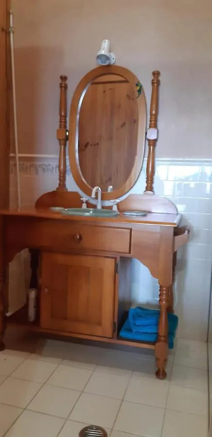 Mapleton Peaceful Provence Bnb 0*,